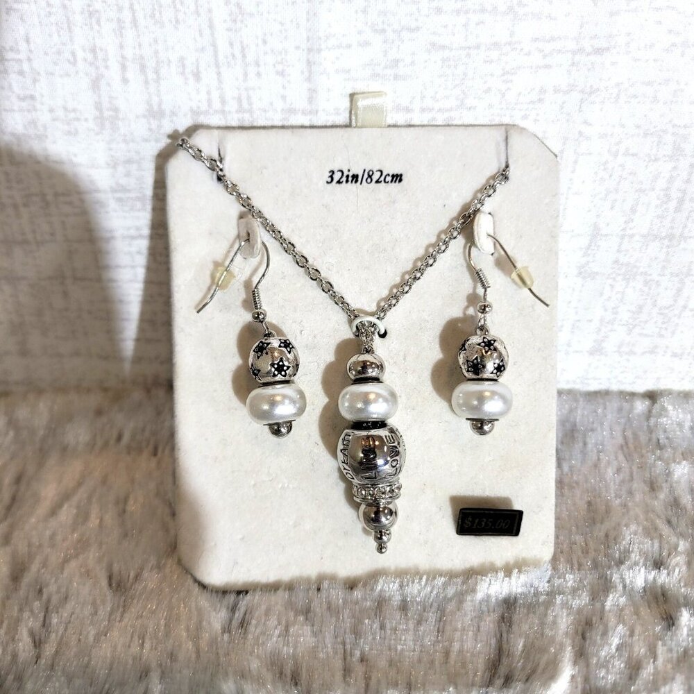 Silver Tone Pearl Necklace Earrings Set 32" Dream Love Laugh Charm Beaded - Picture 1 of 4